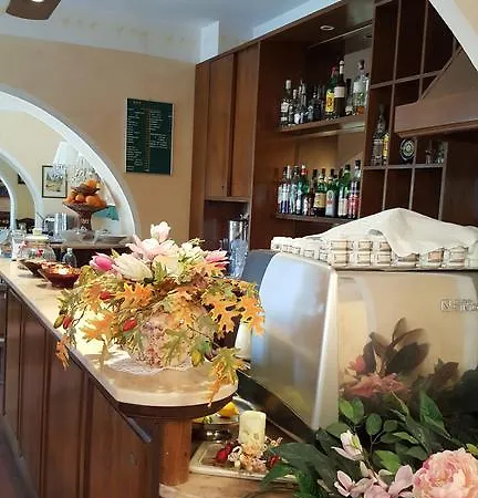 Hotell Bambolo 3*