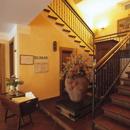 Bambolo Hotel 3*